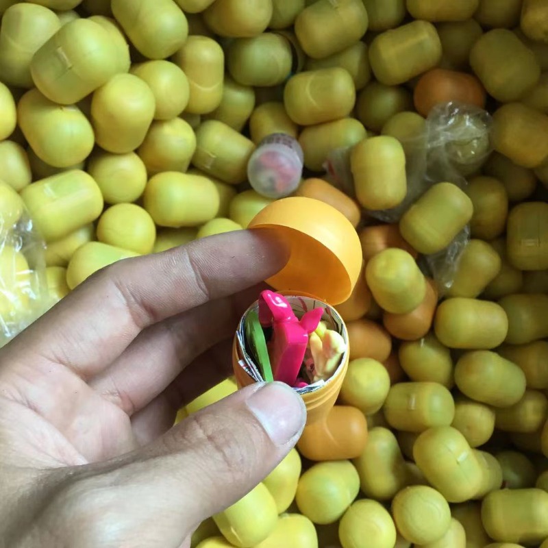 Capsule Toy Gashapon - Капсульные игрушки Gashapon Gacha: Яйца-сюрпризы с