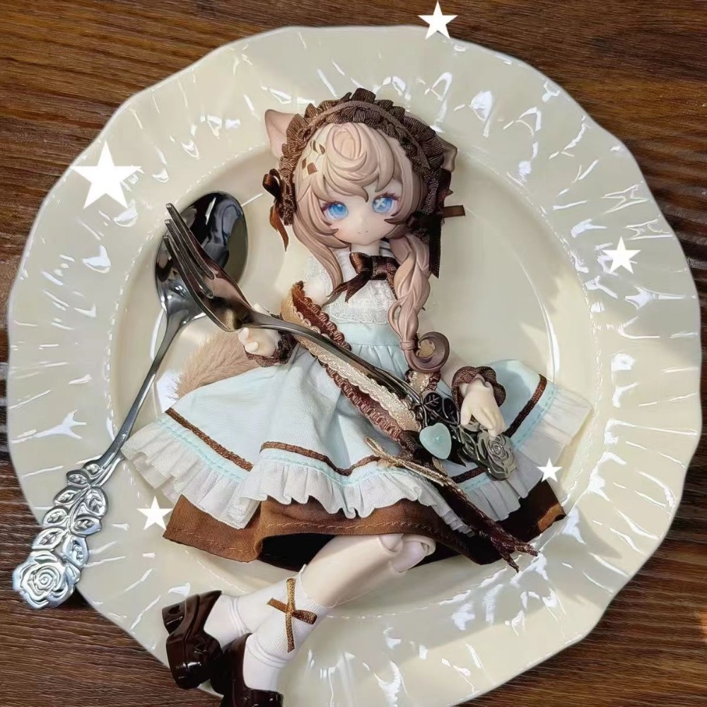 Кукла Inedible Doll Lunar Lore – обзор и цена Mystery Box Blind Bag